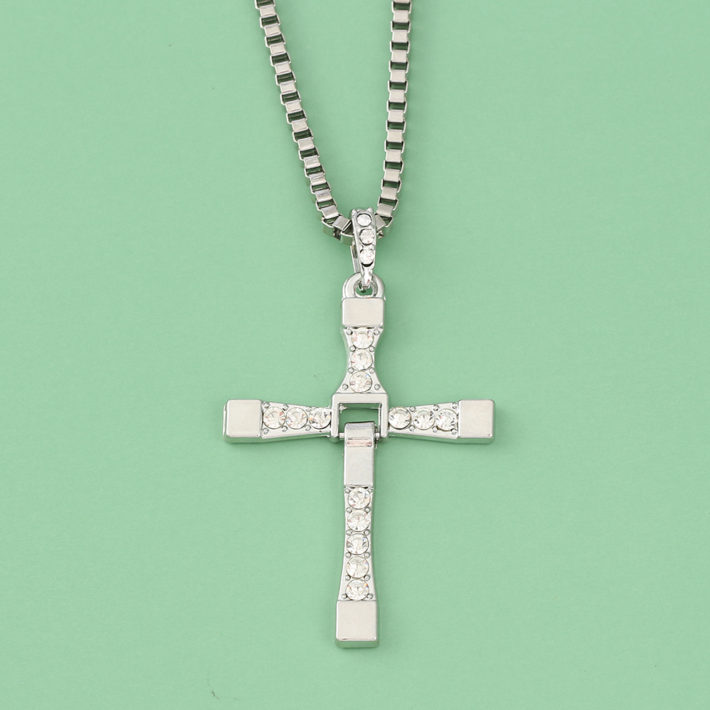 Fashion Punk Rhinestone Cross  – Men'S Fashion Accessories Bewertung und Preis