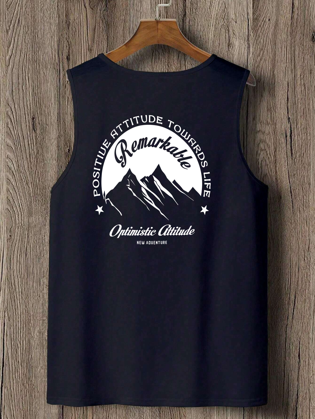 Fashionable trend muscular man – Men'S Fashion Trends Bewertung und Preis